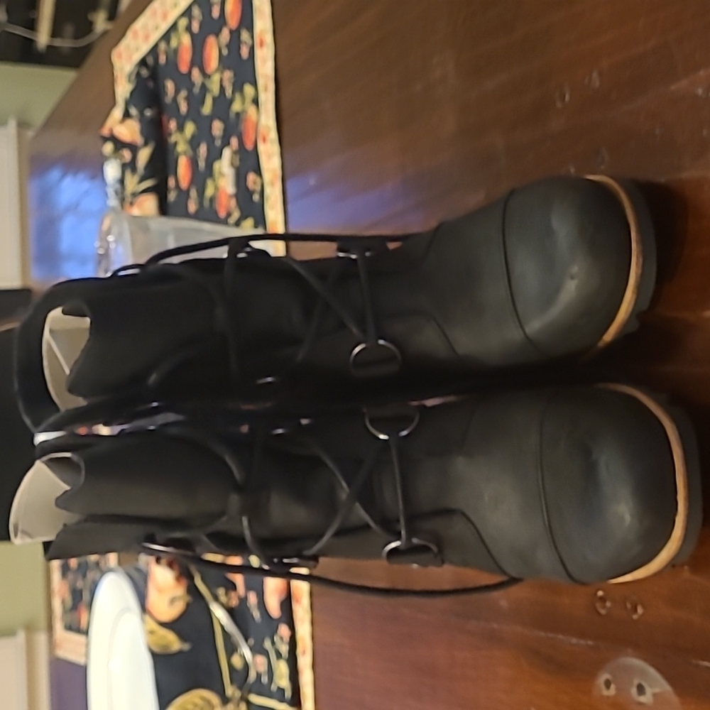 Sorel Wedge Boot